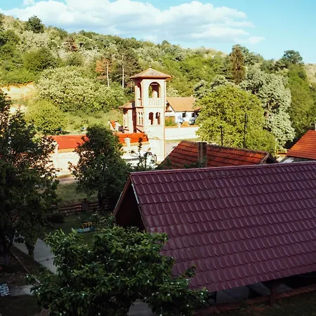 Appartement Fruskogorski Mir Besenovacki Prnjavor