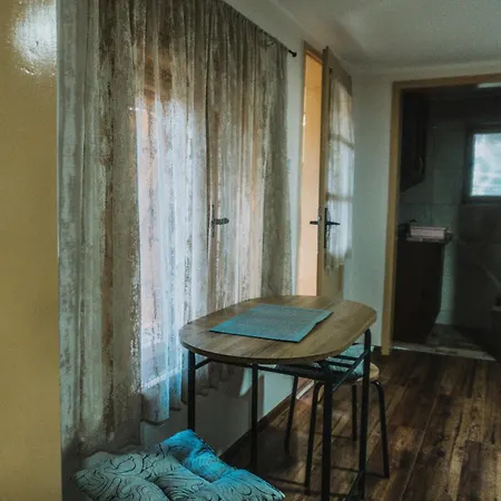 Fruskogorski Mir Apartment Besenovacki Prnjavor