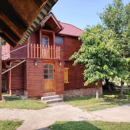 Fruskogorski Mir Apartment
